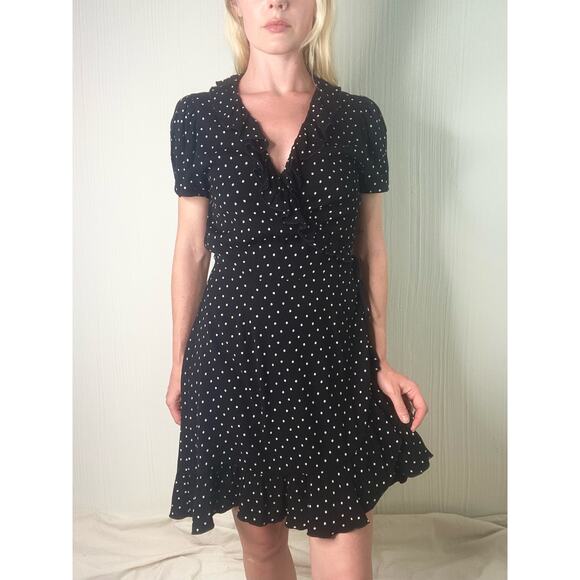 Aritzia Dresses & Skirts - SUNDAY BEST B&W Polka Dot Short Sleeve Ruffle Trim Wrap Dress US MEDIUM NWT